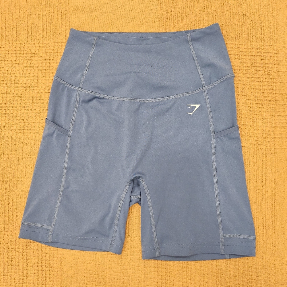 Gymshark Bike Shorts With Pockets Size Small